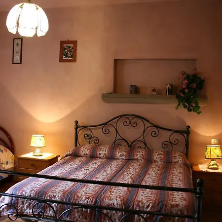 Cantagallo Villa *